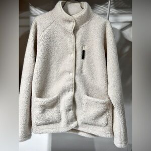 Size L New Without Tags St. John’s Bay Sherpa Jacket